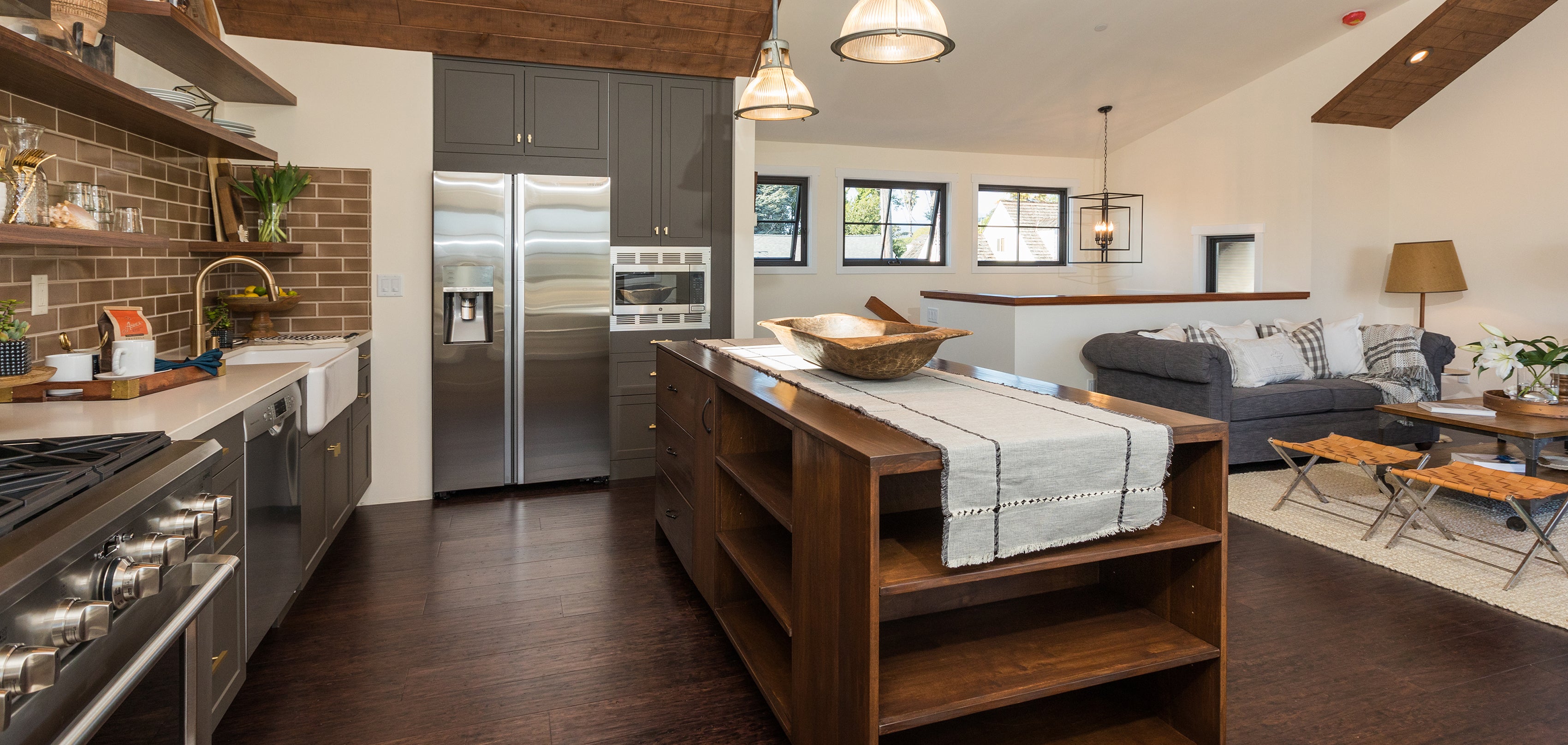 Modern Capitola Kitchen in Dark Grey